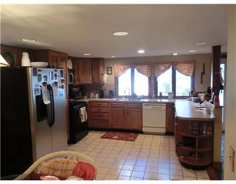 26 Pine Tree Rd, Coventry, RI 02816 photo 5