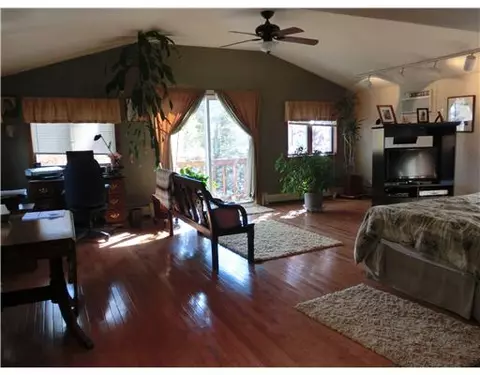 26 Pine Tree Rd, Coventry, RI 02816 photo 4