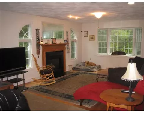25 Dolly Pond Rd, Exeter, RI 02822 photo 11