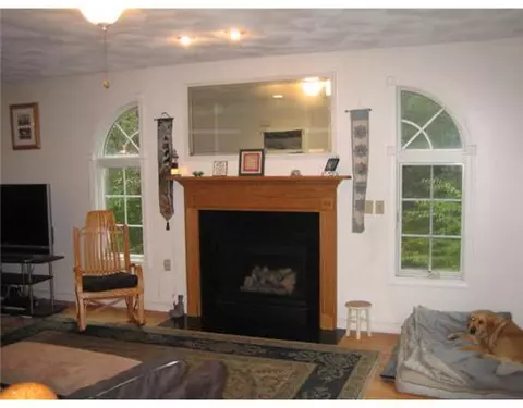25 Dolly Pond Rd, Exeter, RI 02822 photo 10