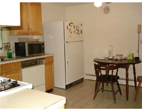 48 Kenneth Ave, Warwick, RI 02889 photo 8