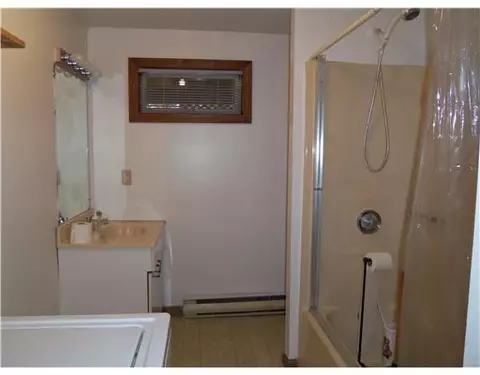 31 Boiling Spring Ave, Westerly, RI 02891 photo 12