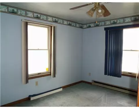 31 Boiling Spring Ave, Westerly, RI 02891 photo 10