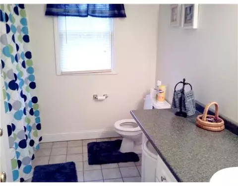 2 Casey Dr, Bristol, RI 02809 photo 17