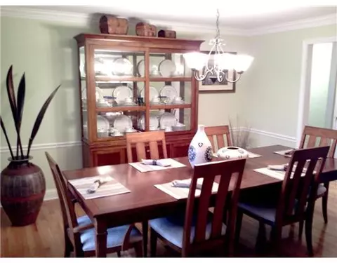 2 Casey Dr, Bristol, RI 02809 photo 7
