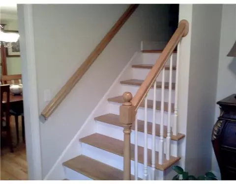 2 Casey Dr, Bristol, RI 02809 photo 10