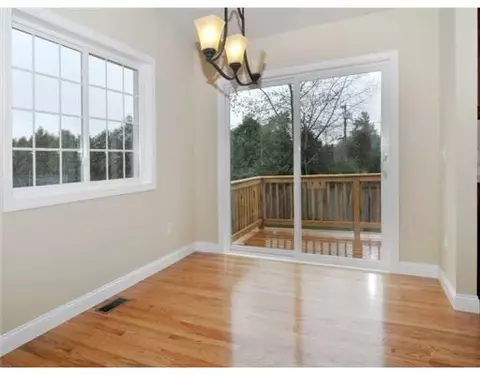 32 Scranton Ave, Warwick, RI 02888 photo 12