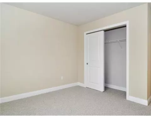 32 Scranton Ave, Warwick, RI 02888 photo 15