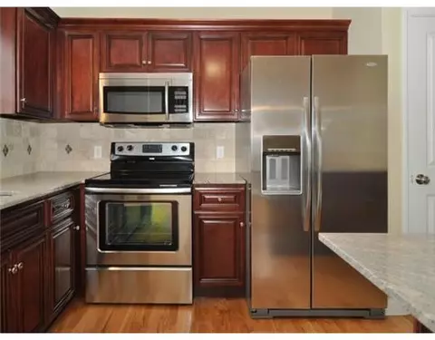 32 Scranton Ave, Warwick, RI 02888 photo 10