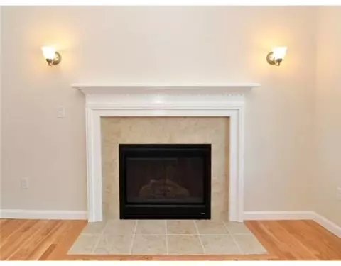 97 Ashbrook Dr, Cranston, RI 02921 photo 12