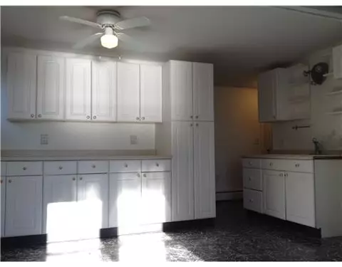 26 E Shore Dr, Coventry, RI 02816 photo 3