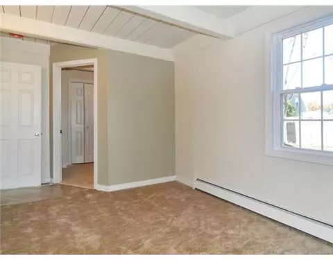 93 Myrtle Ave, Warwick, RI 02886 photo 7