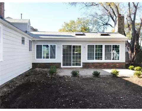 93 Myrtle Ave, Warwick, RI 02886 photo 6
