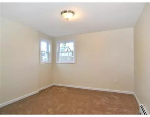 93 Myrtle Ave, Warwick, RI 02886 photo 12