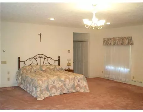 110 Main Ave, Warwick, RI 02886 photo 11