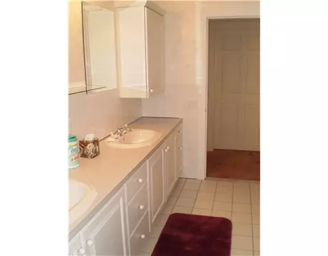 110 Main Ave, Warwick, RI 02886 photo 12