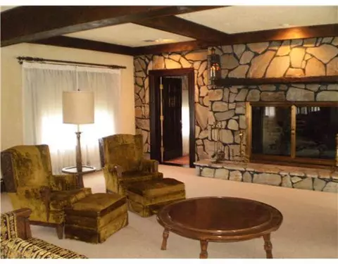 110 Main Ave, Warwick, RI 02886 photo 8