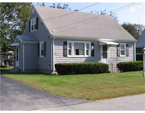 6 Asylum Rd, Warren, RI 02885 photo 1