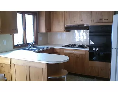 44 Cadora Ave, Warwick, RI 02886 photo 4