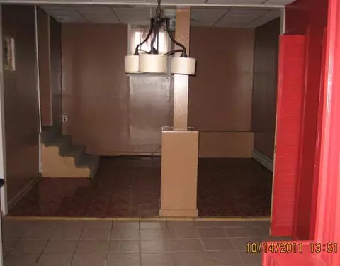553 Jefferson St, Fall River, MA 02721 photo 2
