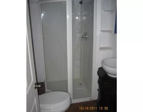 553 Jefferson St, Fall River, MA 02721 photo 4