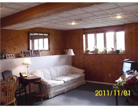 77 Brook Spring Dr, Warwick, RI 02889 photo 10