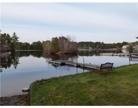 3 Peninsula Ct, Coventry, RI 02816 photo 3