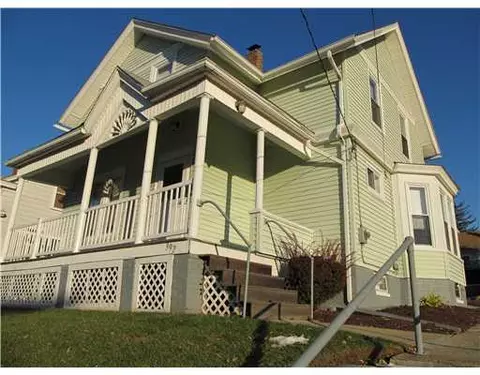 392 Grove St, Woonsocket, RI 02895 photo 2
