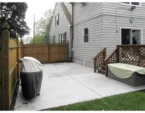 2050 Mendon Rd, Woonsocket, RI 02895 photo 4
