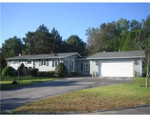 280 Douglas Rd, Warwick, RI 02886 photo 1