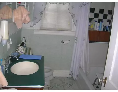 237 Milton Rd, Warwick, RI 02888 photo 8