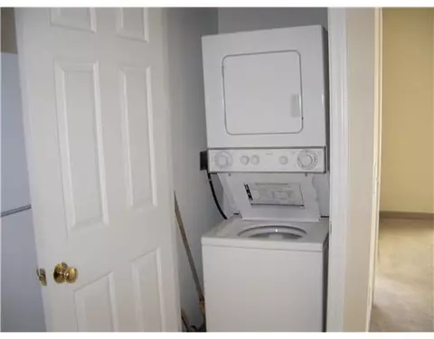 92 Mill St #102, Woonsocket, RI 02895 photo 12