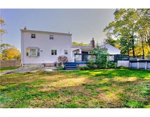 31 Verdant Ln, Warwick, RI 02886 photo 14