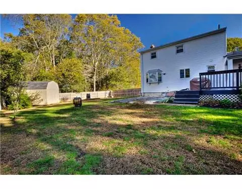 31 Verdant Ln, Warwick, RI 02886 photo 13