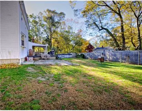 31 Verdant Ln, Warwick, RI 02886 photo 15