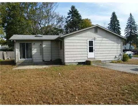 101 Stanmore Rd, Warwick, RI 02889 photo 2