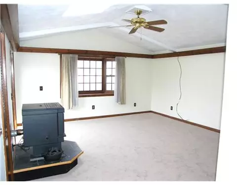 101 Stanmore Rd, Warwick, RI 02889 photo 7