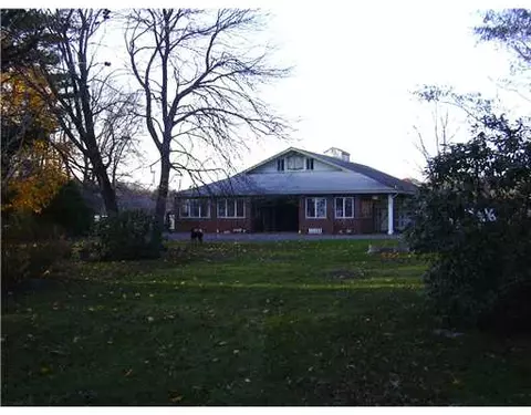 240 Tarkiln Rd, Glocester, RI 02814 photo 11
