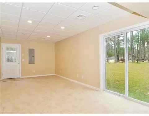 6783 Flat River Rd, Coventry, RI 02816 photo 3