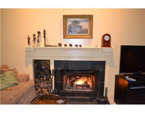 57 Asylum Rd, Warren, RI 02885 photo 4