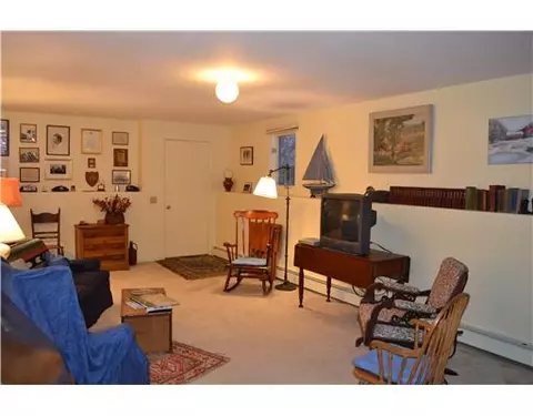 57 Asylum Rd, Warren, RI 02885 photo 13