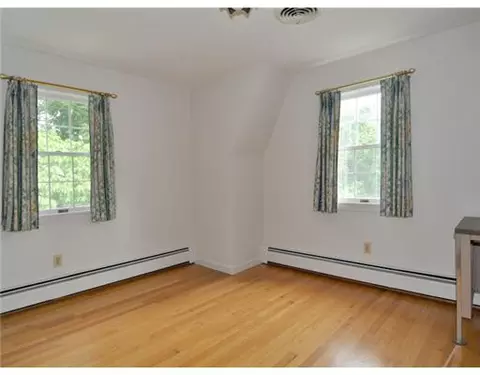 82 Beacon Ave, Warwick, RI 02889 photo 8