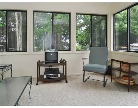 82 Beacon Ave, Warwick, RI 02889 photo 7