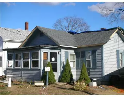 32 Jackson Ave, Riverside, RI 02915 photo 1