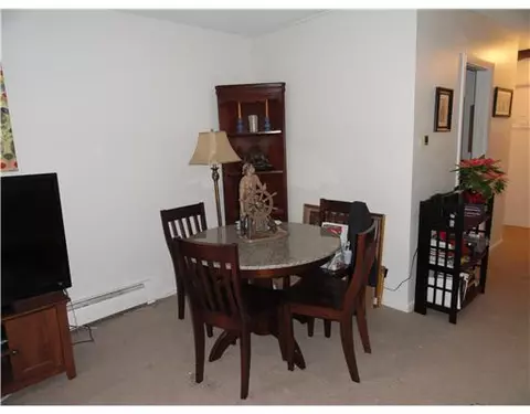 3940 Post Rd #5, Warwick, RI 02886 photo 2