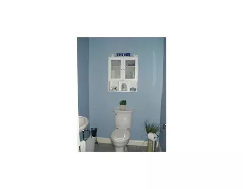 38 Pleasant St, Mendon, MA 01756 photo 16