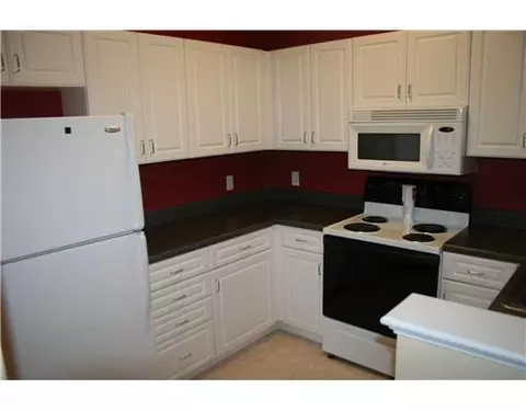106 Mill St #203, Woonsocket, RI 02895 photo 4