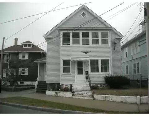 24 Knight St, Woonsocket, RI 02895 photo 1