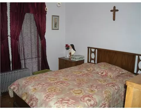 894 Cass Ave, Woonsocket, RI 02895 photo 6
