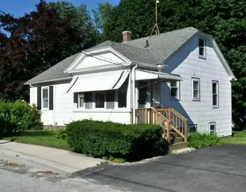 894 Cass Ave, Woonsocket, RI 02895 photo 2